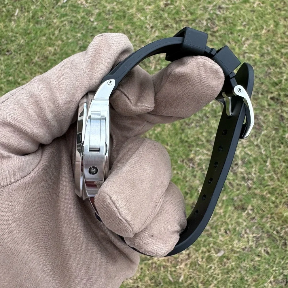 Panerai Luminor 8 Giorni
PAM00915 - Picture 13 of 16